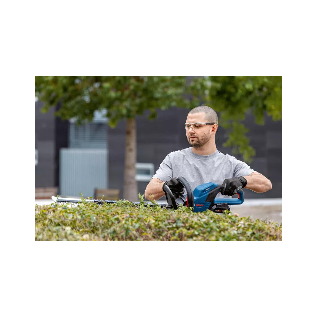 Кущоріз Bosch акумуляторний Professional GHE 18V-60 18V, 60мм, крок різу 23мм, 2.3кг (без АКБ та ЗП) (0.600.8C9.000) - зображення 3