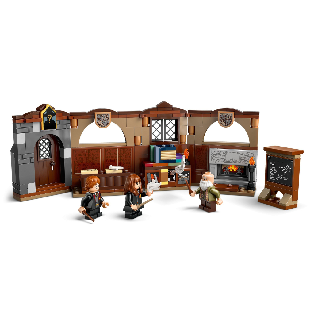 Конструктор LEGO Harry Potter Замок Гоґвортс: урок чарів (76442) - зображення 3