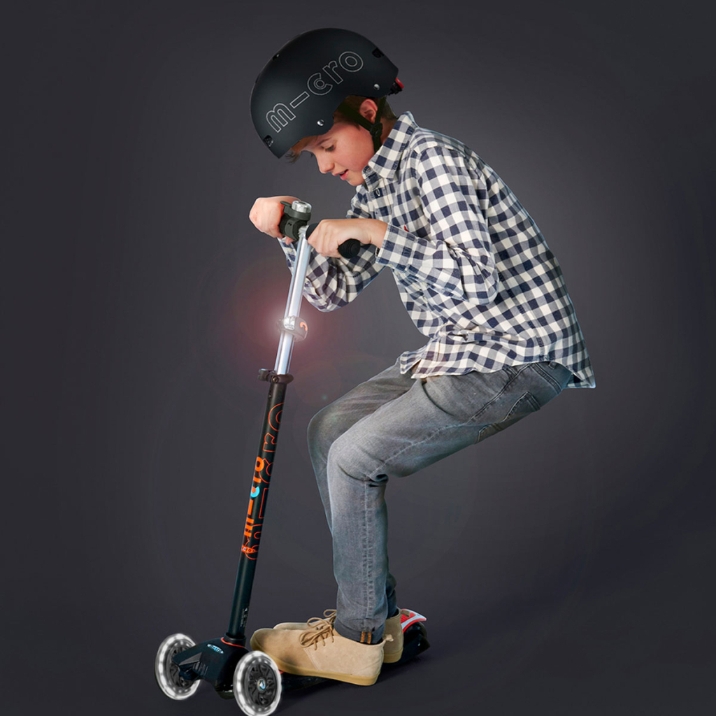 Самокат Micro Maxi Deluxe black/orange LED (MMD143) - зображення 4