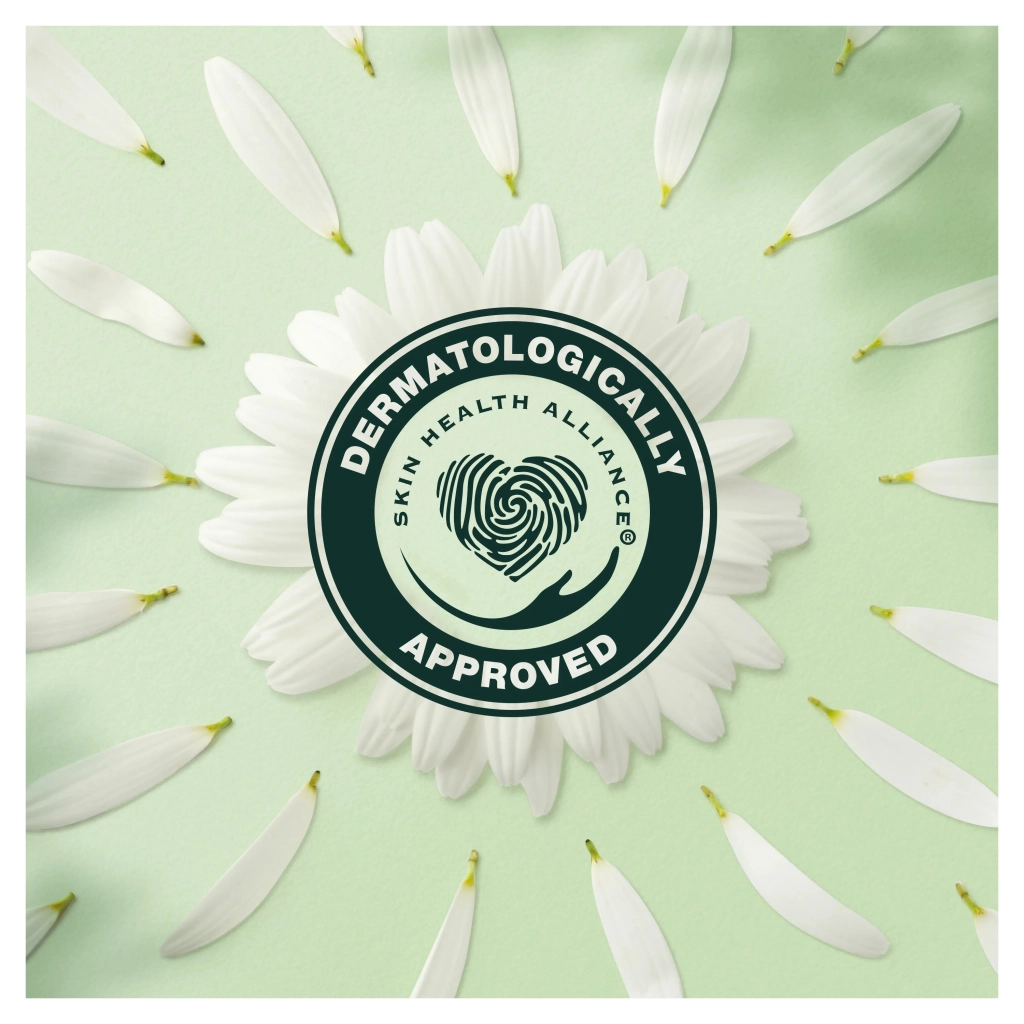 Щоденні прокладки Naturella Сamomile Light 20 шт. (4015400240310) - зображення 8