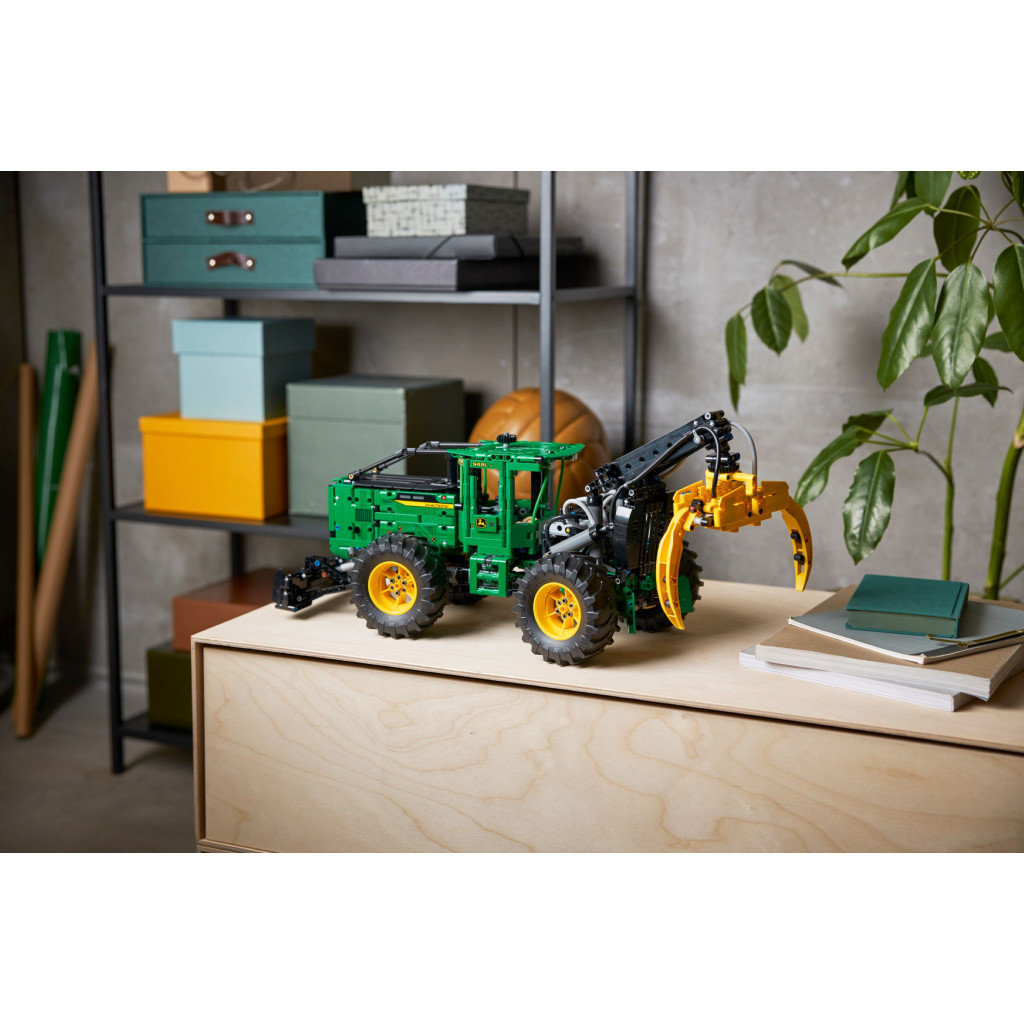 Конструктор LEGO Technic Трелювальний трактор John Deere 948L-II 1492 деталей (42157) - зображення 11