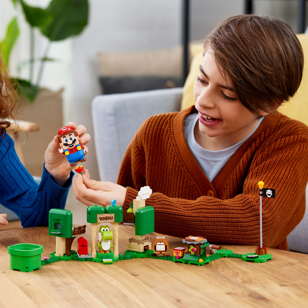 Конструктор LEGO Super Mario Додатковий набір «Будинок подарунків Йоші» (71406) - зображення 4