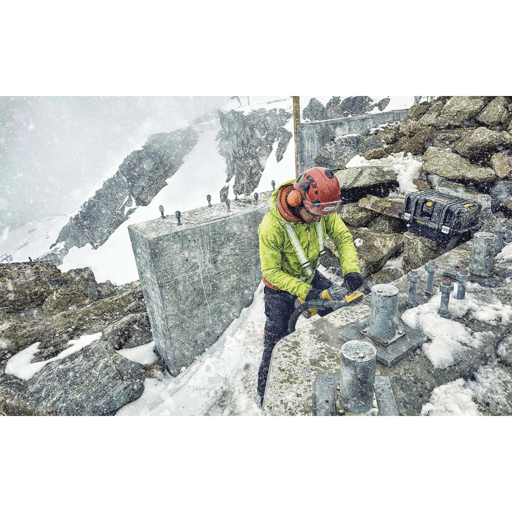 Шліфувальна машина DeWALT XR FLEXVOLT, 54 В, 2x2Ah, 9000 об/хв (DCG418T2) - зображення 6