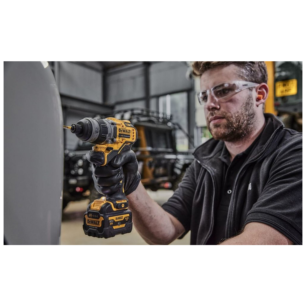 Шуруповерт DeWALT XR Li-Ion 12 В зі змінними насадками, 57.5 Нм, TSTAK (без АКБ та ЗП) (DCD703NT) - зображення 8