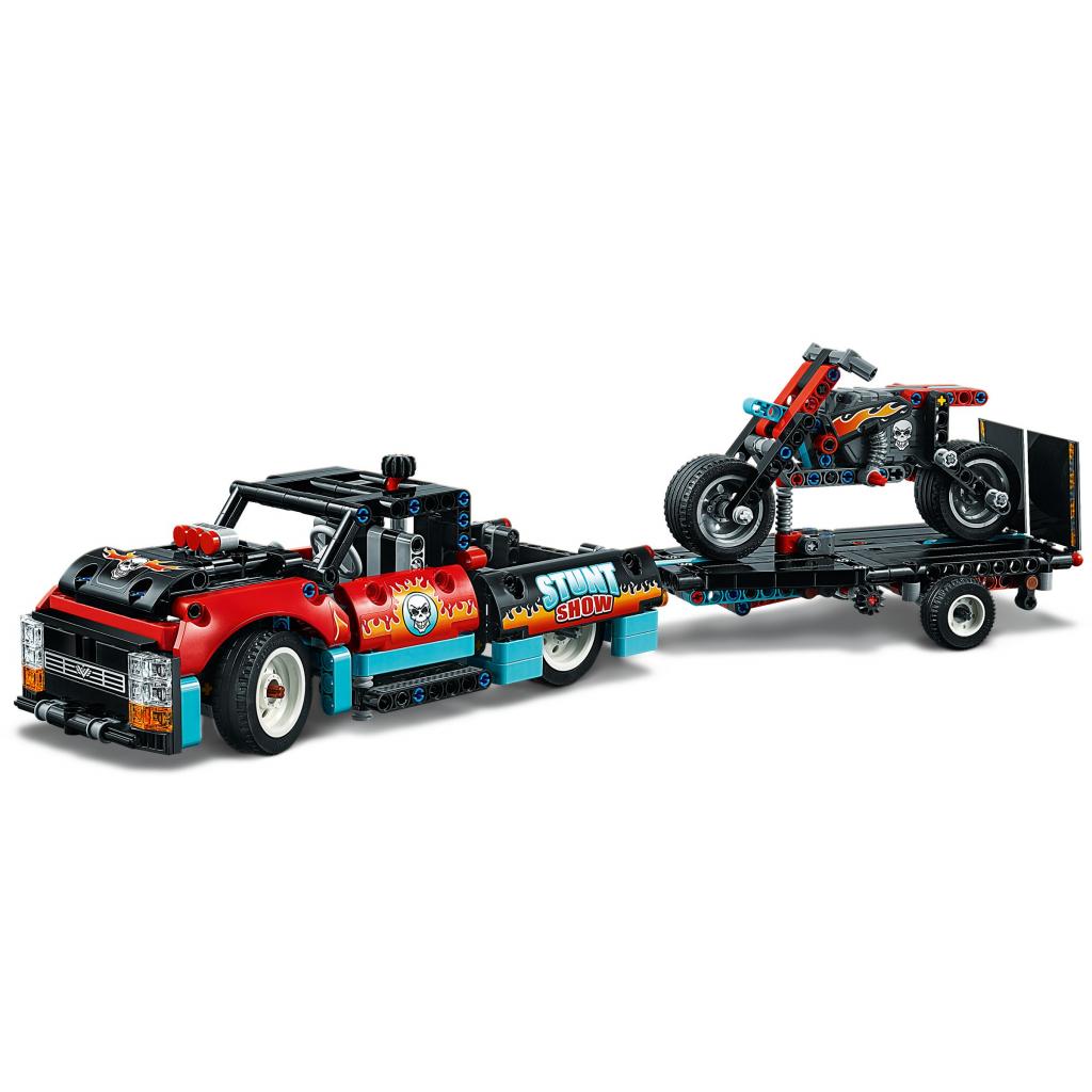Конструктор LEGO Technic Шоу трюків на вантажівках та мотоциклах 610 деталей (42106) - зображення 2