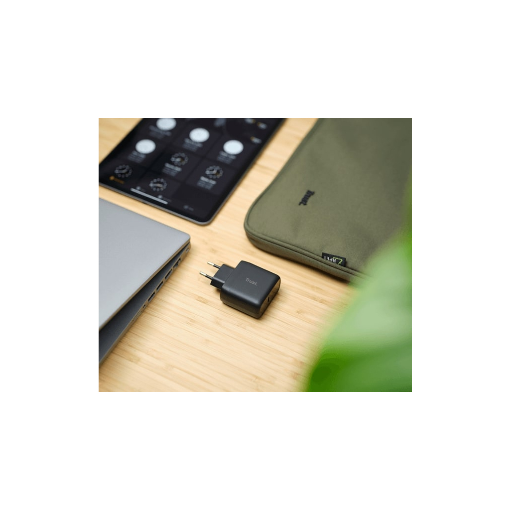 Зарядний пристрій Trust Maxo 65W USB-C PD black (24817_TRUST) - изображение 2
