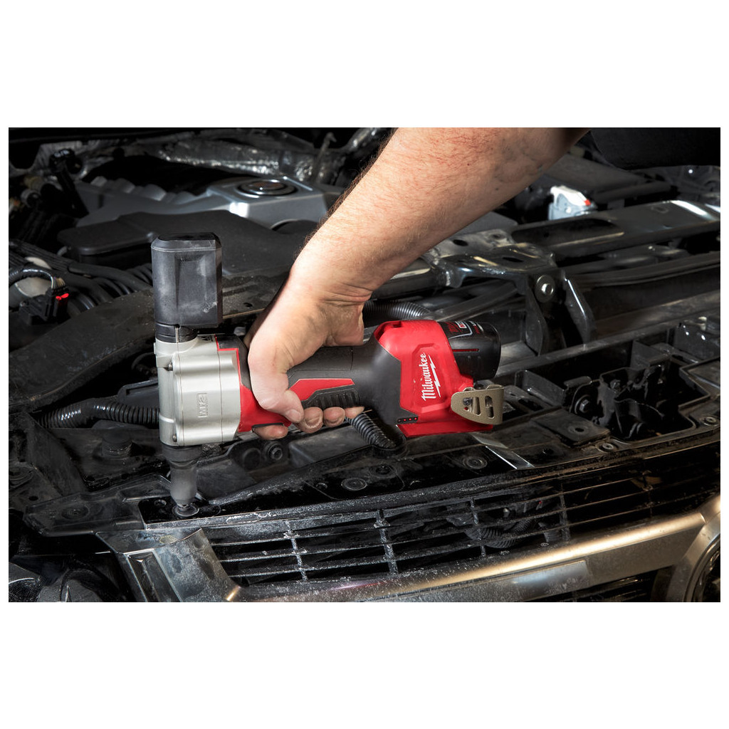 Заклепувальник Milwaukee аккумуляторний M12 BPRT-201X, Li-Ion 2Ah. діаметр 2,4-4,8мм (4933464405) - изображение 7