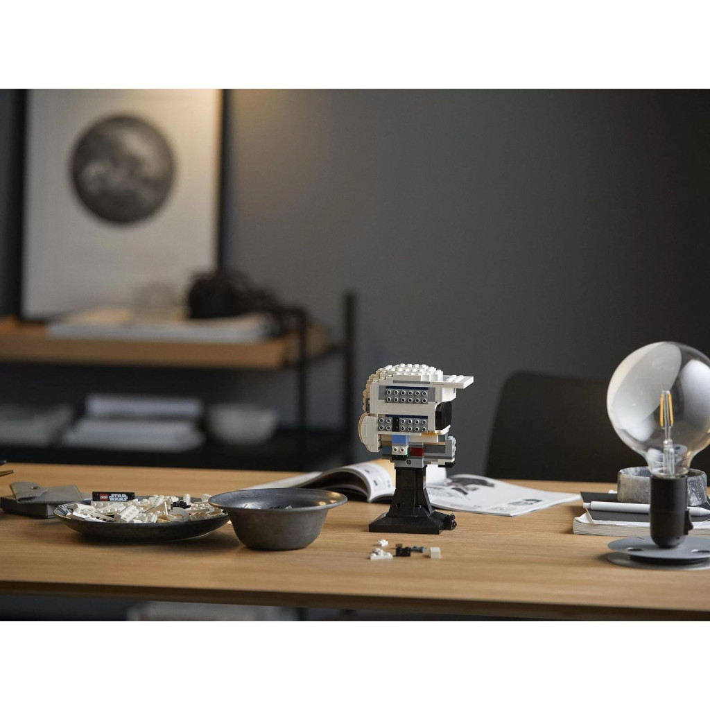 Конструктор LEGO Star Wars Шолом піхотинця-розвідника 471 деталь (75305) - зображення 8