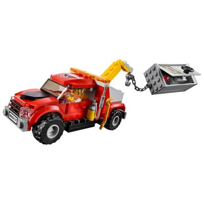 Конструктор LEGO City Втеча на буксирувальнику (60137) - зображення 3