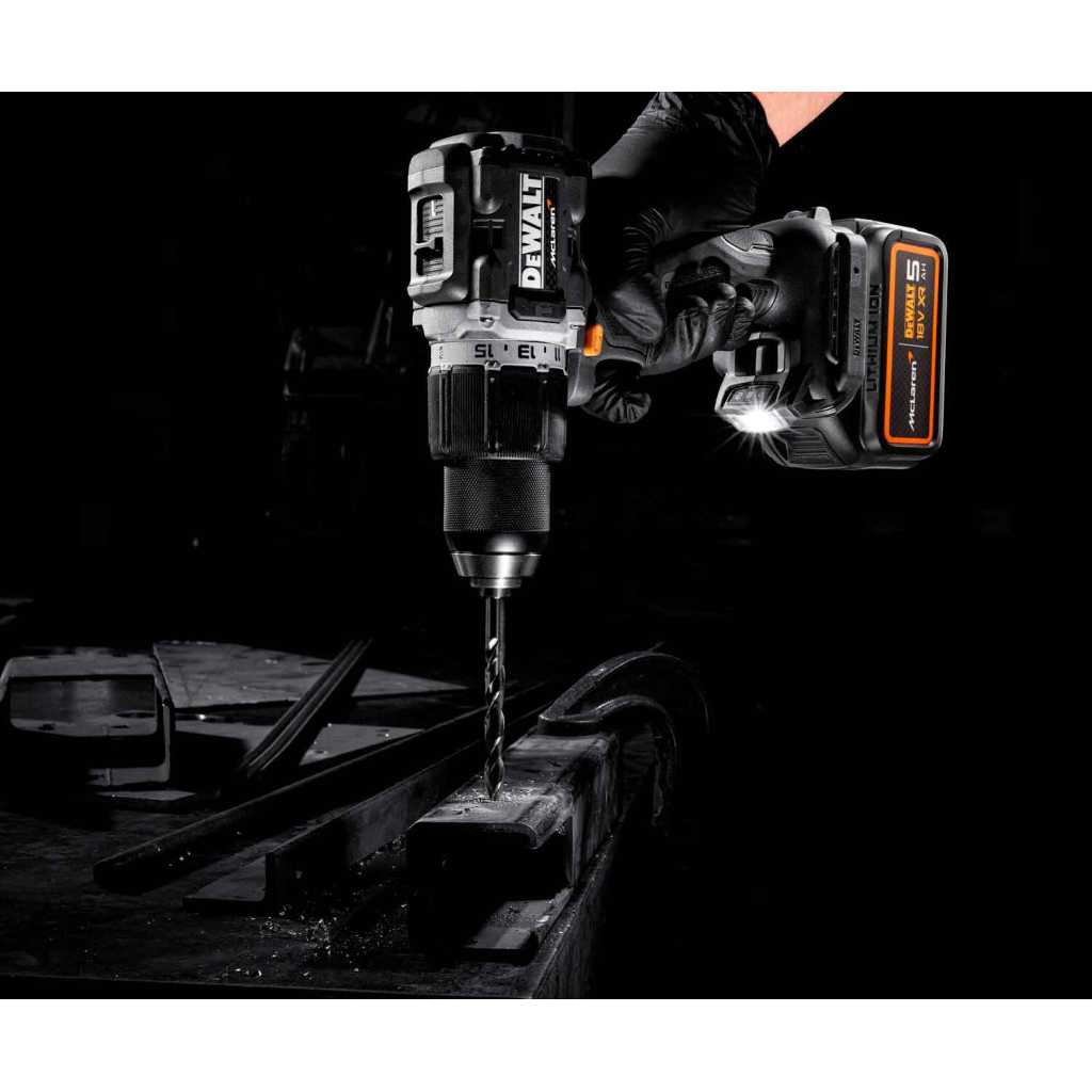 Набір електроіструментів DeWALT McLaren F1, 18V XR Li-lon, 2 шт. кейс, 2 АКБ, ЗП (DCK200MP2T) - picture 16