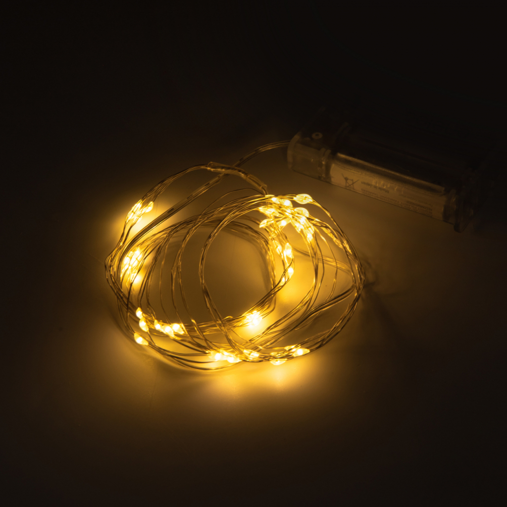 Гірлянда YES! Fun Нитка на мідному дроті 60 LED Тепло-біла 6 м Статична На батарейках (975030) - зображення 3