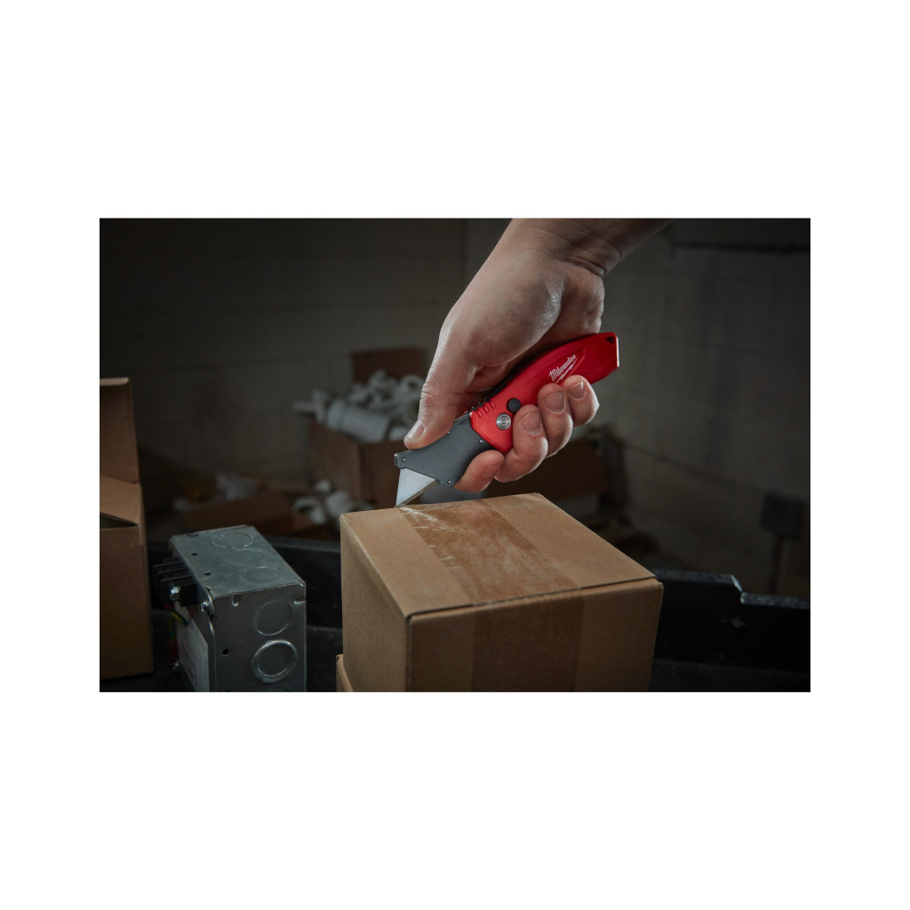 Ніж монтажний Milwaukee FASTBACK Compact викидний багатофункціональний (4932471356) - изображение 4