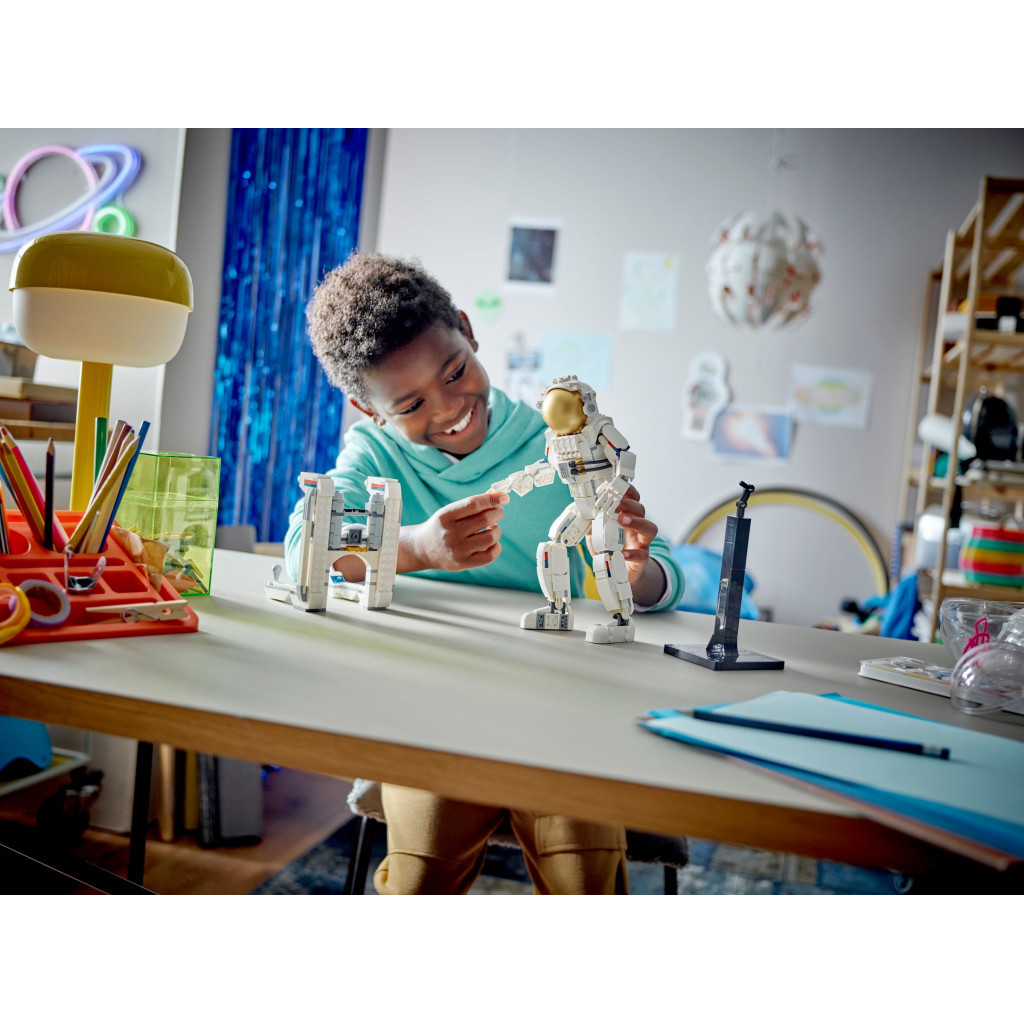Конструктор LEGO Creator Космонавт 647 деталей (31152) - зображення 12