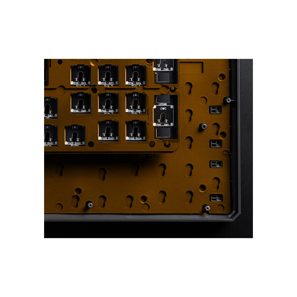 Клавіатура ASUS TUF Gaming K3 Gen II Opti-Mech RGB Red Switches USB UA Black (90MP0390-BKMA00) - зображення 4