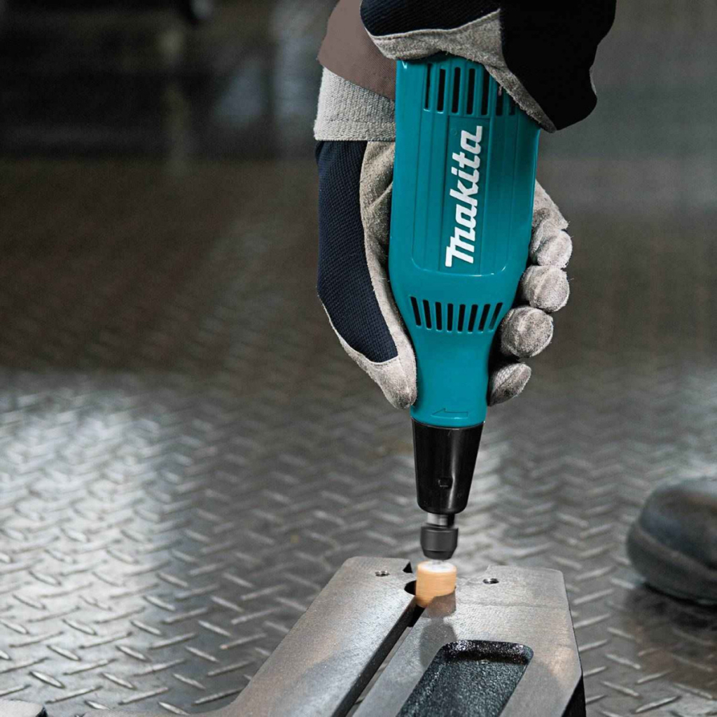 Шліфувальна машина Makita GD0603 - зображення 4
