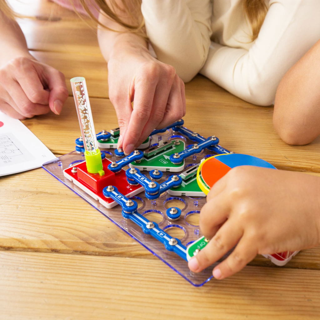 Конструктор ZNATOK Світло та колір (24 схеми) (70799) - изображение 6