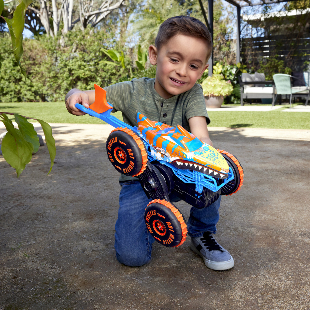 Радіокерована іграшка Hot Wheels Автомодель Monster Trucks Tiger shark climber 1:15 (JFR39) - изображение 6