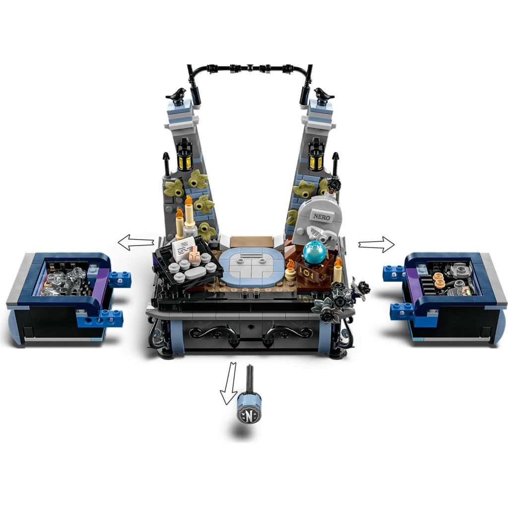 Конструктор LEGO Wednesday Фігурка Венздей Аддамс (76780) - зображення 3