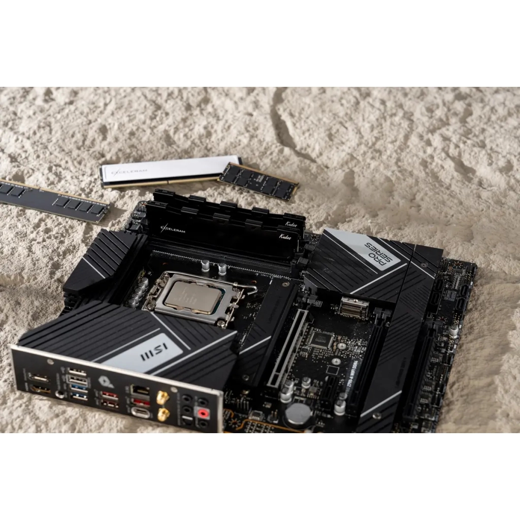 Модуль пам'яті для комп'ютера DDR5 16GB 8000 MHz Black Kudos eXceleram (EK50160803848C) - зображення 3