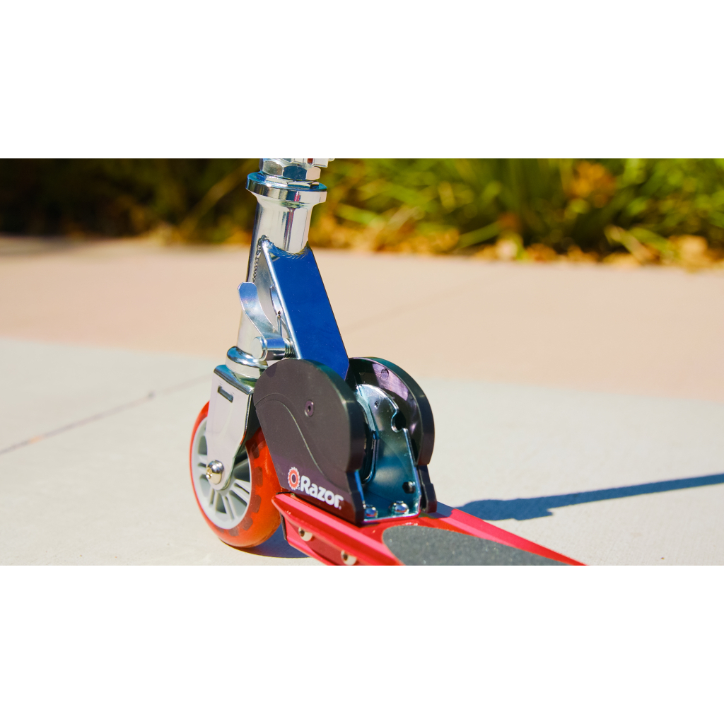 Самокат Razor S Sport Червоний (13073058) - зображення 4