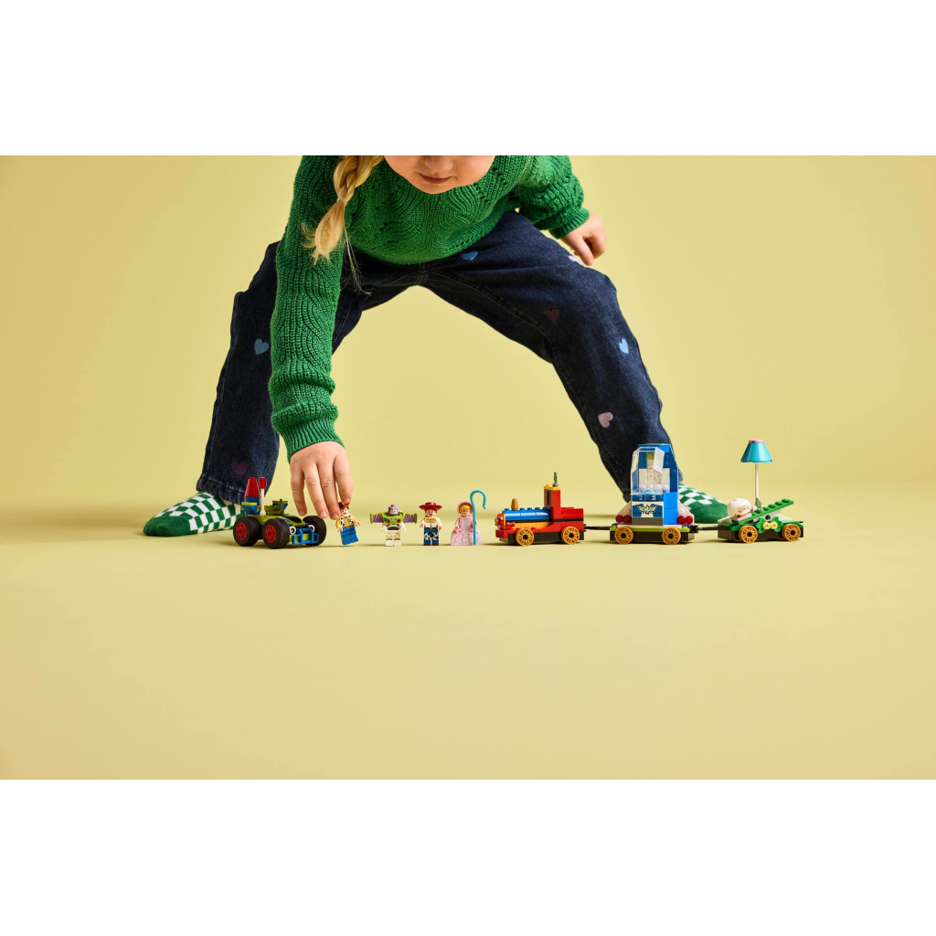 Конструктор LEGO Disney та Pixar Святкування з Історії іграшок: поїзд та авто для гонок (43264) - зображення 9