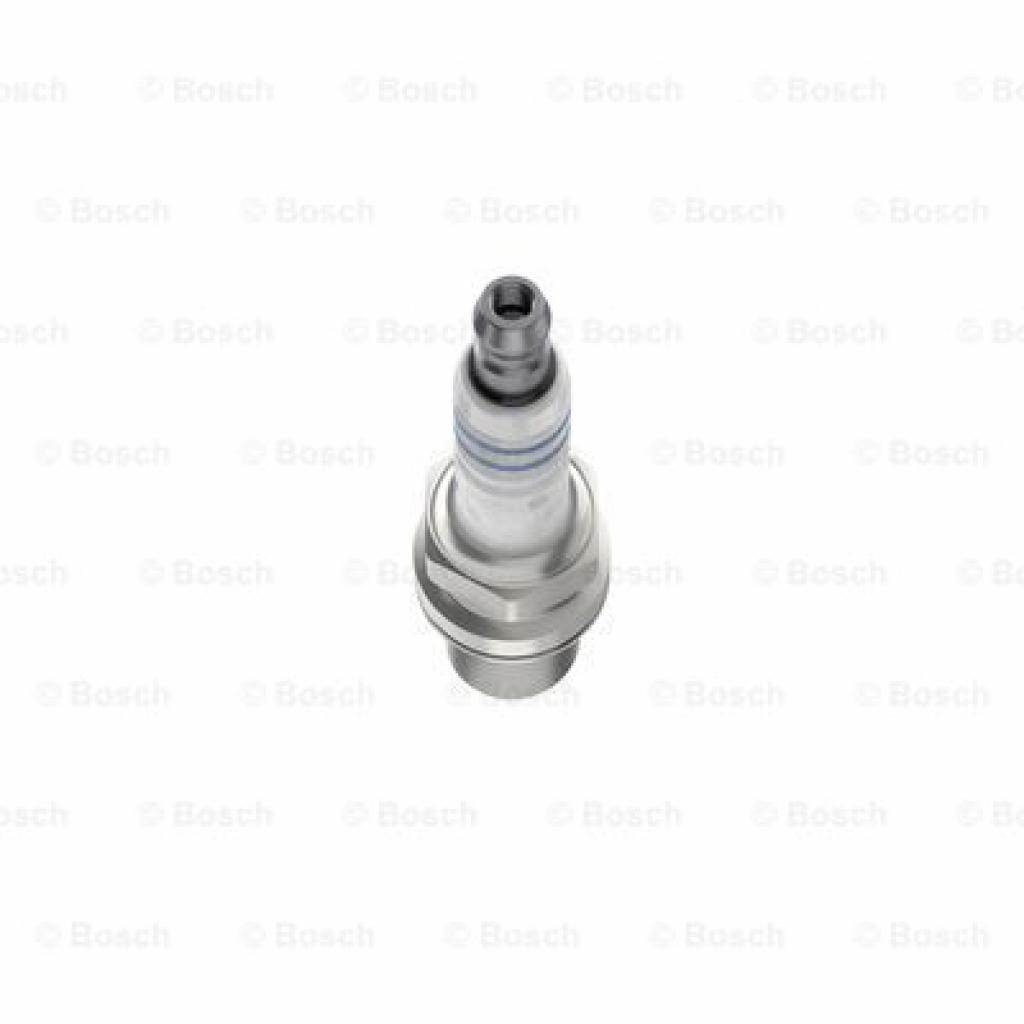 Свічка запалювання Bosch 0 242 235 986 комплект - изображение 3