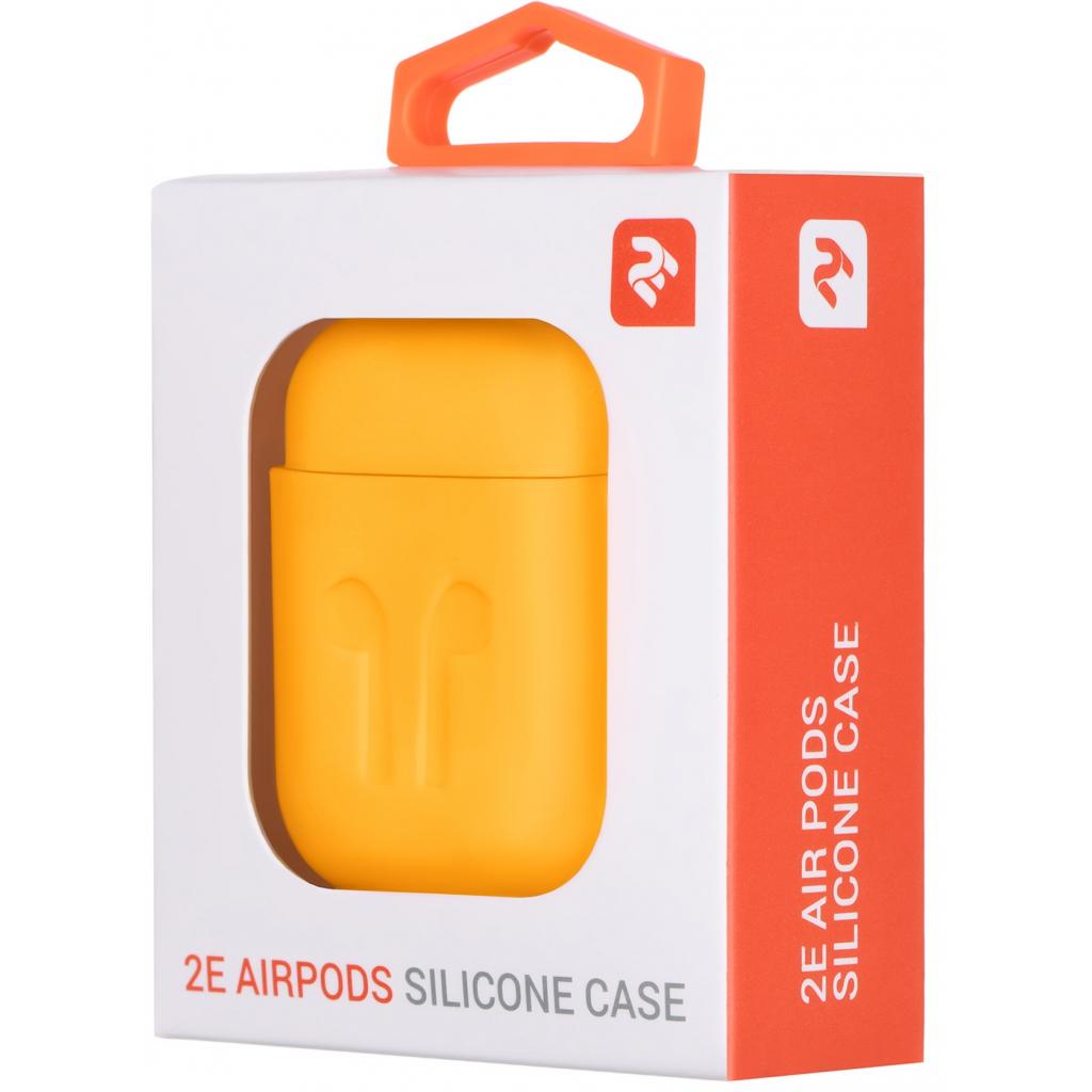 Чохол для навушників 2E для Apple AirPods Pure Color Silicone Imprint 1.5 мм Yellow (2E-AIR-PODS-IBSI-1.5-YW) - зображення 3