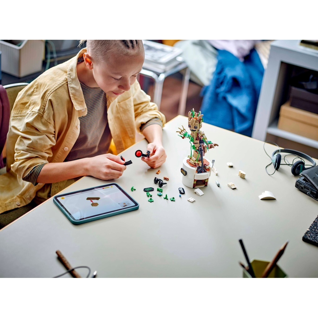 Конструктор LEGO Marvel Танцюючий Ґрут 459 деталей (76297) - изображение 8