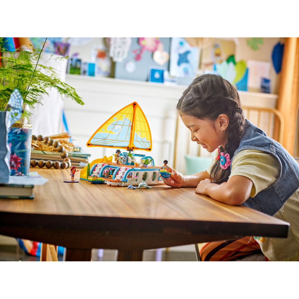 Конструктор LEGO Friends Пригоди на туристичному човні (42664) - зображення 12