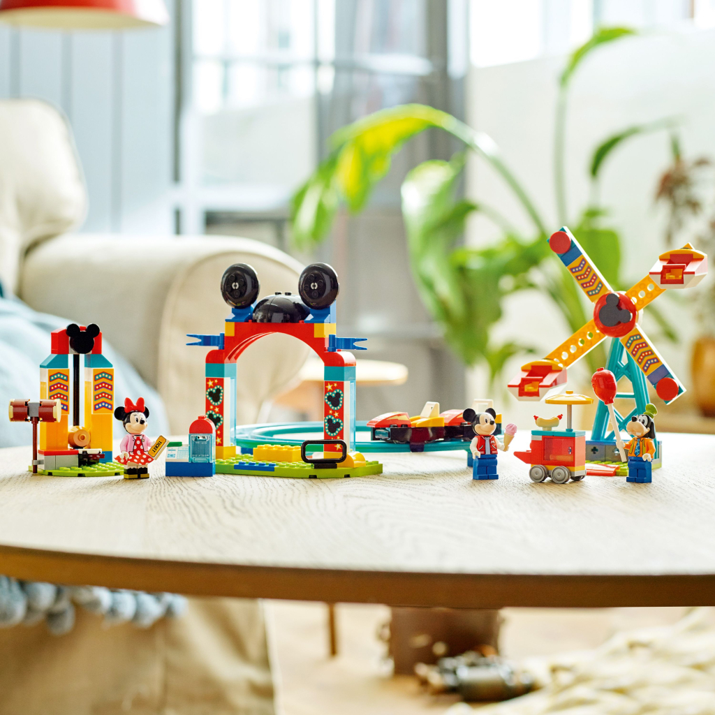 Конструктор LEGO Mickey and Friends Ярмаркові веселощі Міккі, Мінні та Гуфі 184 деталі (10778) - зображення 5