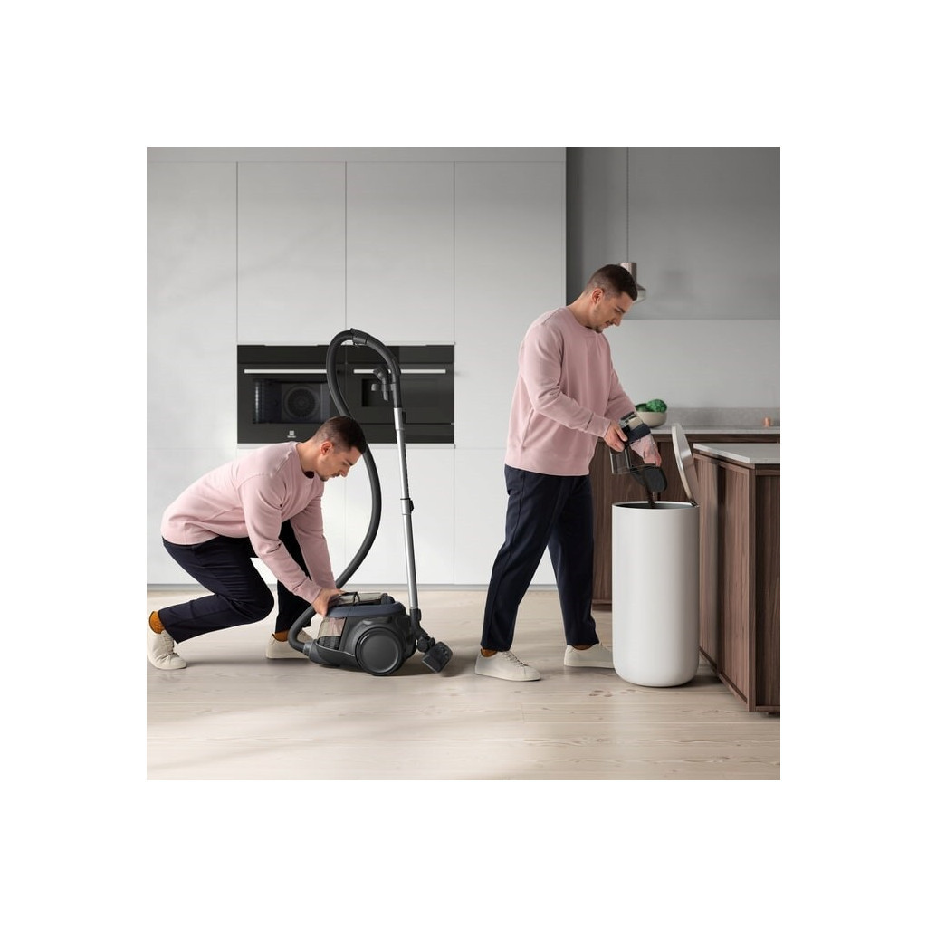 Пилосос Electrolux EL61C3DB - изображение 6