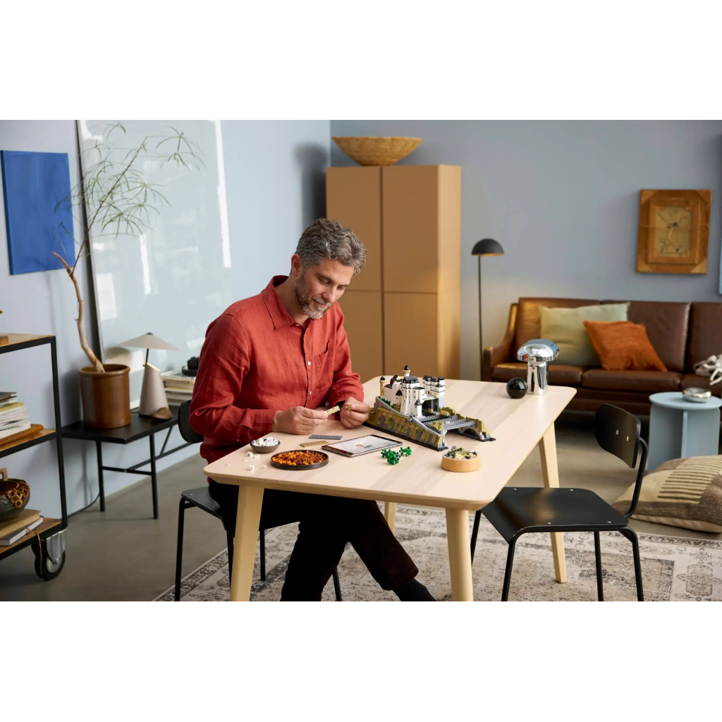 Конструктор LEGO Architecture Замок Нойшванштайн (21063) - зображення 9