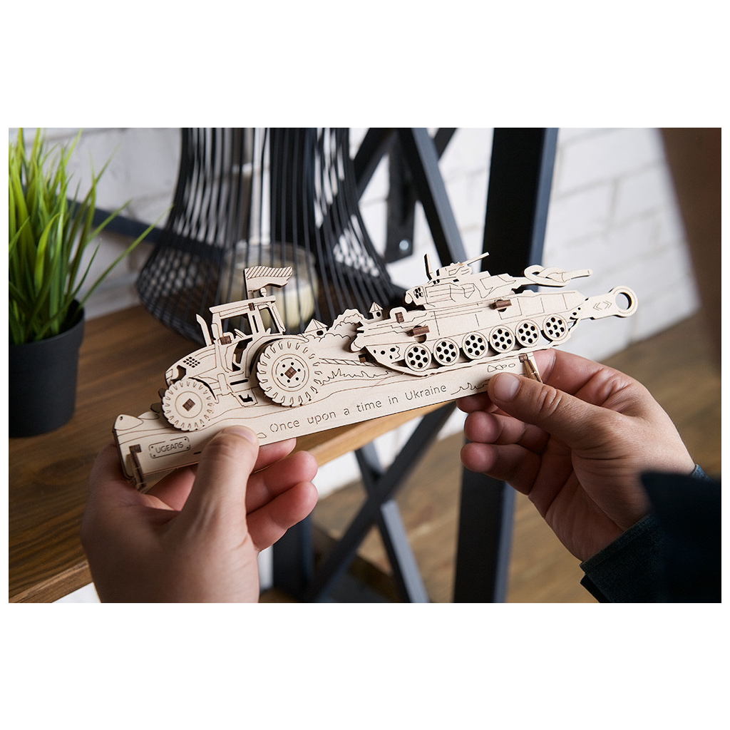Конструктор Ugears Відважний трактор (6337397) - зображення 7