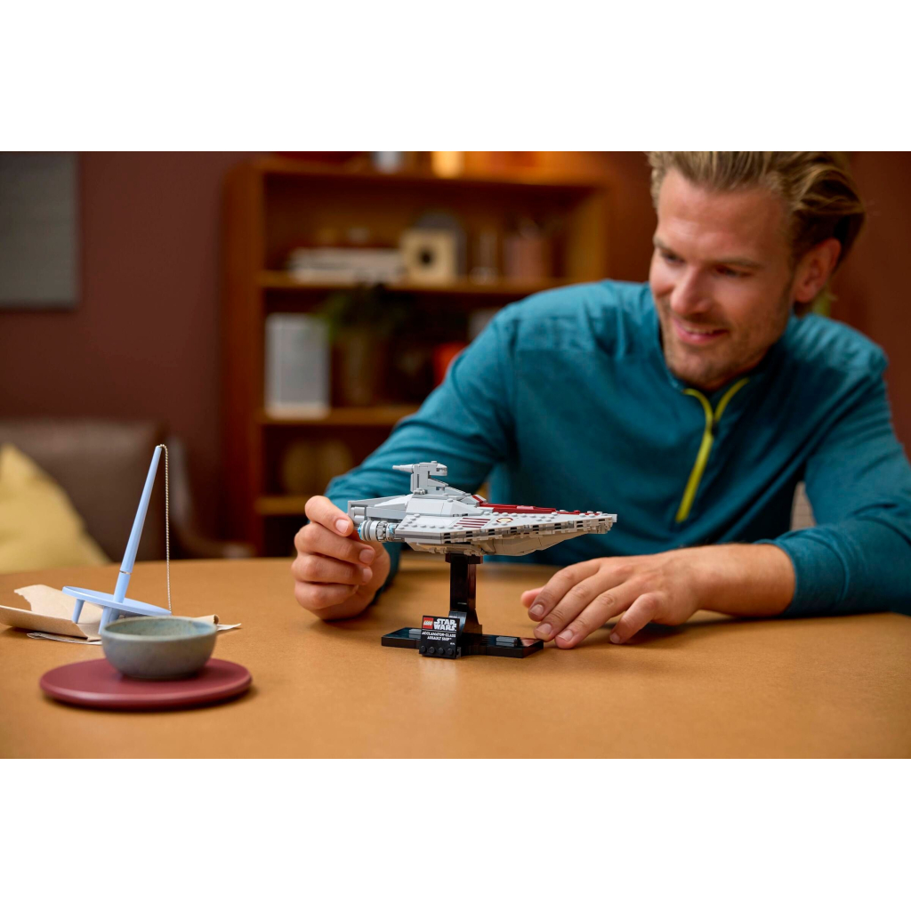 Конструктор LEGO Star Wars Штурмовий корабель класу Аккламатор (75404) - зображення 7