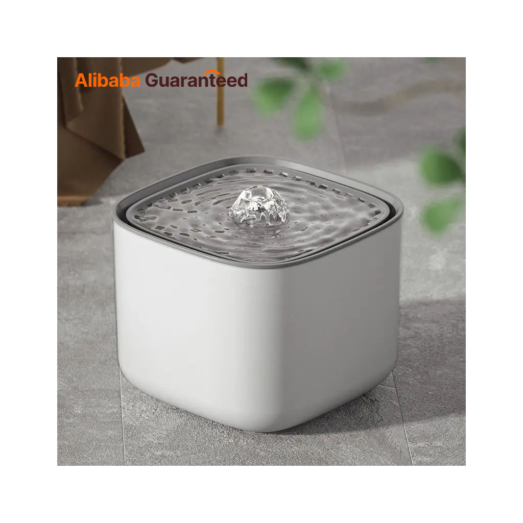 Універсальний посуд для тварин Lapka Поїлка water fountain (WF070) - изображение 3