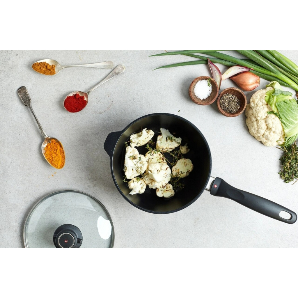 Ківш Swiss Diamond XD Induction з кришкою 18 см (XD6718ic) - зображення 3