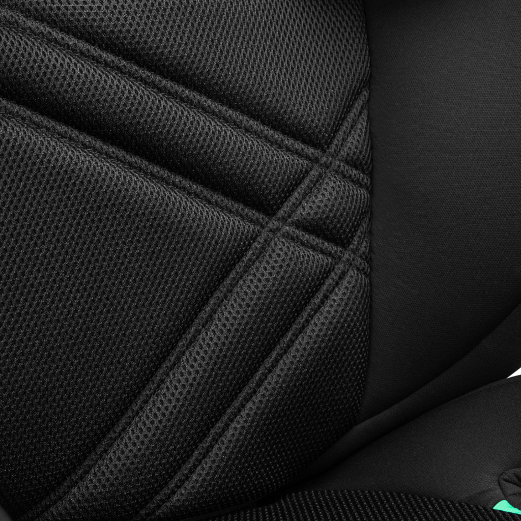 Автокрісло Lionelo Hugo I-Size Black Carbon, 15-36 кг, чорне (LO- HUGO I-SIZE BLACK CARBON) - зображення 12