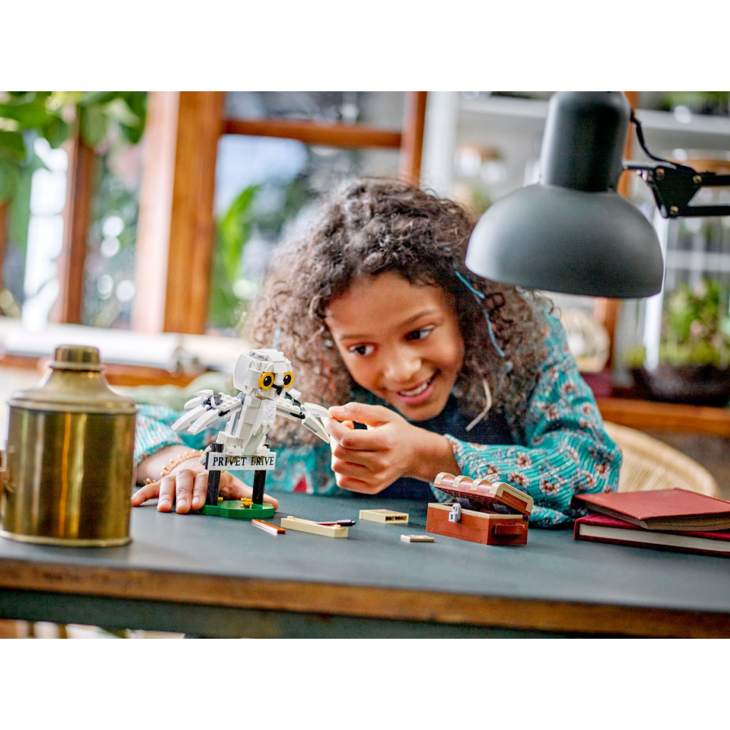 Конструктор LEGO Harry Potter Гедвіґа на Тисовій вулиці, 4 337 деталей (76425) - зображення 8