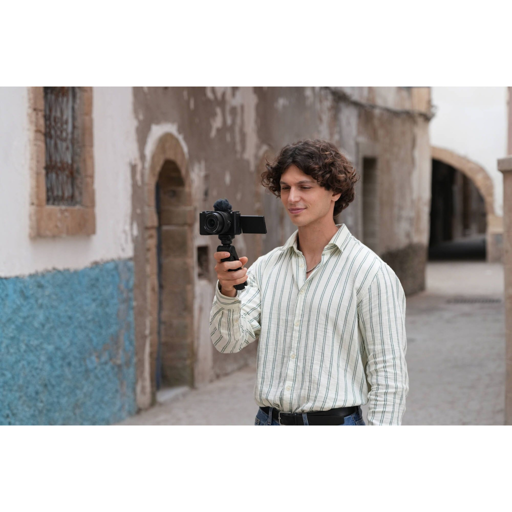 Цифровий фотоапарат Sony Alpha ZV-E10M2 kit 16-50mm Black (ZVE10M2KB.CEC) - изображение 3