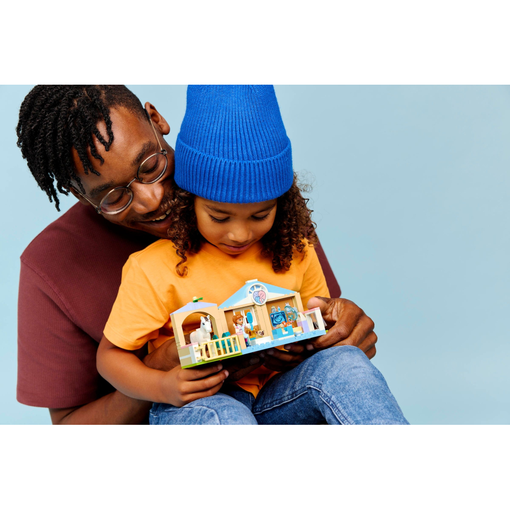 Конструктор LEGO Friends Ветеринарна клініка (42696) - зображення 11