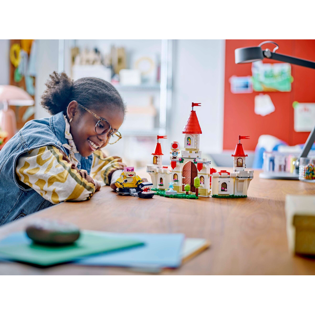 Конструктор LEGO Super Mario Битва з Роєм біля замку Піч (71435) - зображення 10