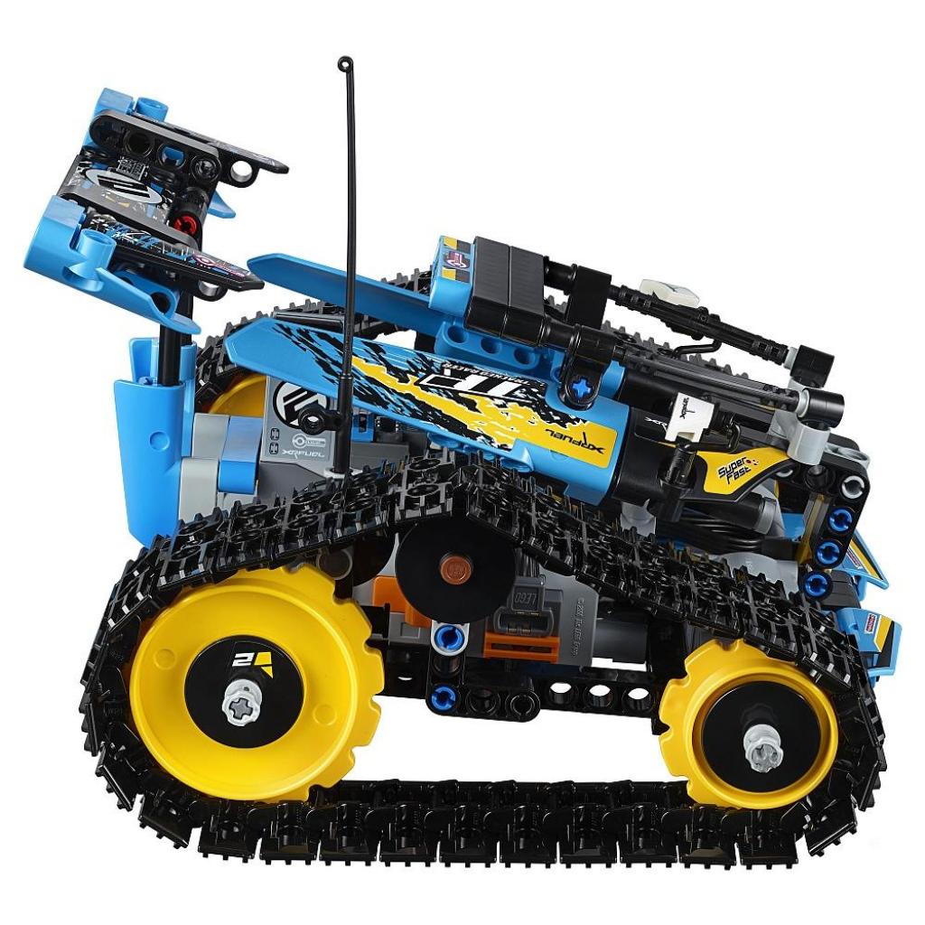 Конструктор LEGO Technic Каскадерський гоночний автомобіль на радіоуправлінні (42095) - изображение 6
