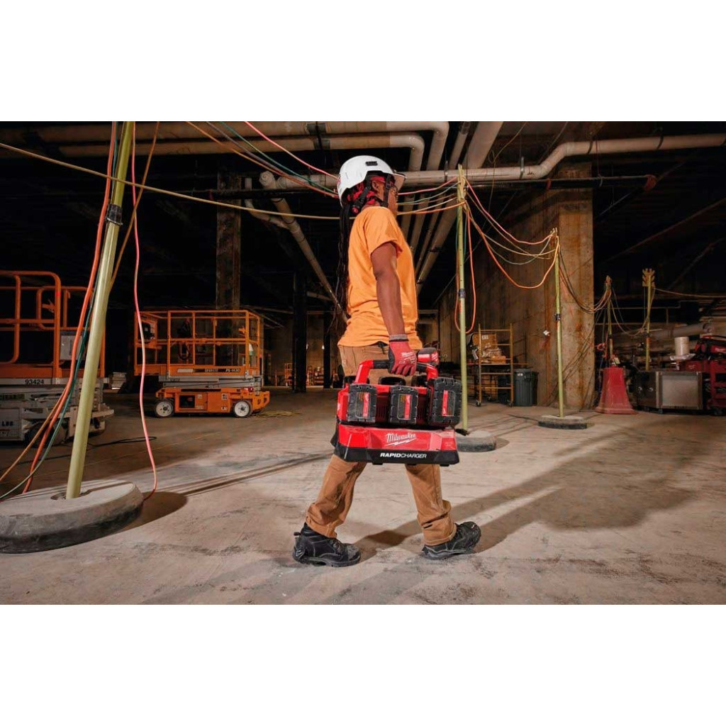 Зарядний пристрій для акумуляторів інструменту Milwaukee M18 PC6 EU (4932480162) - зображення 8