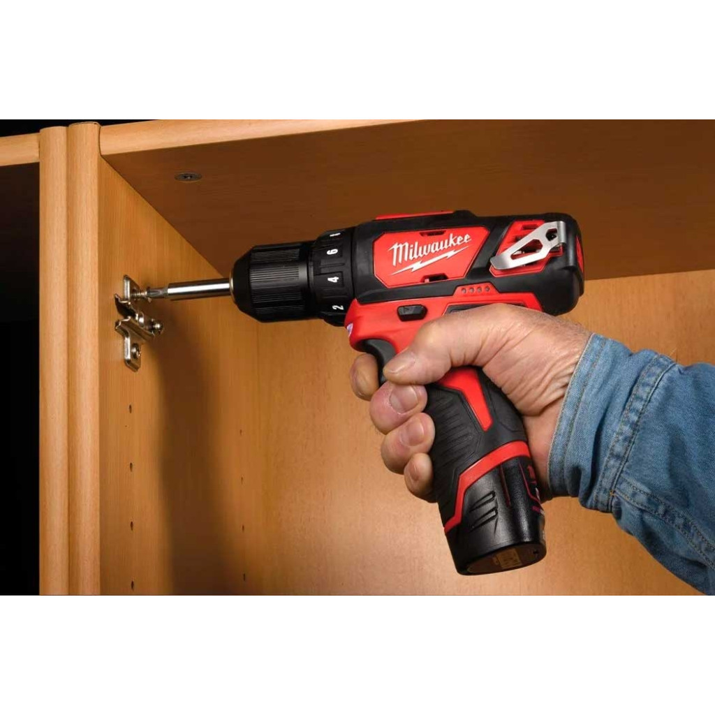 Шуруповерт Milwaukee M12 BDD-201C, 30 Нм, 2Ah, кейс (4933479439) - зображення 9