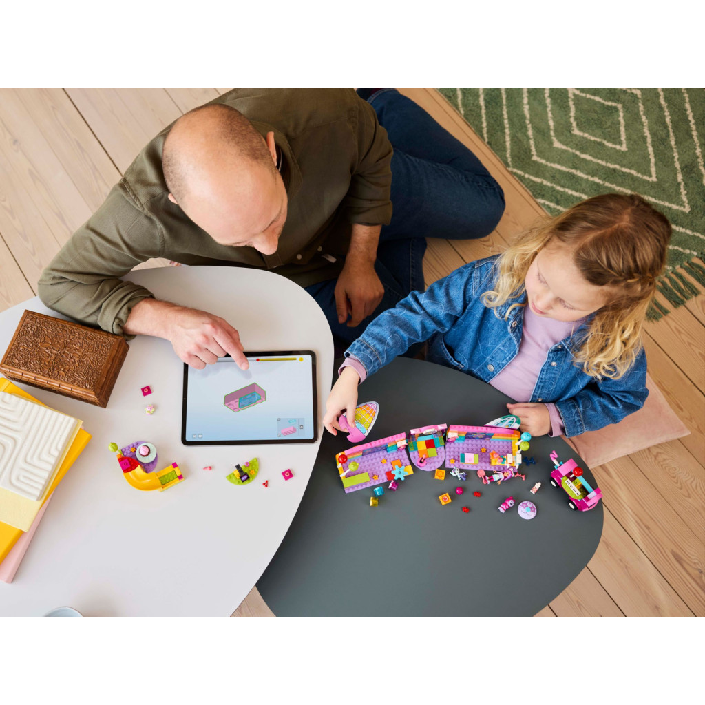 Конструктор LEGO Gabby's Dollhouse Святкова кімната Ґаббі (10797) - зображення 10