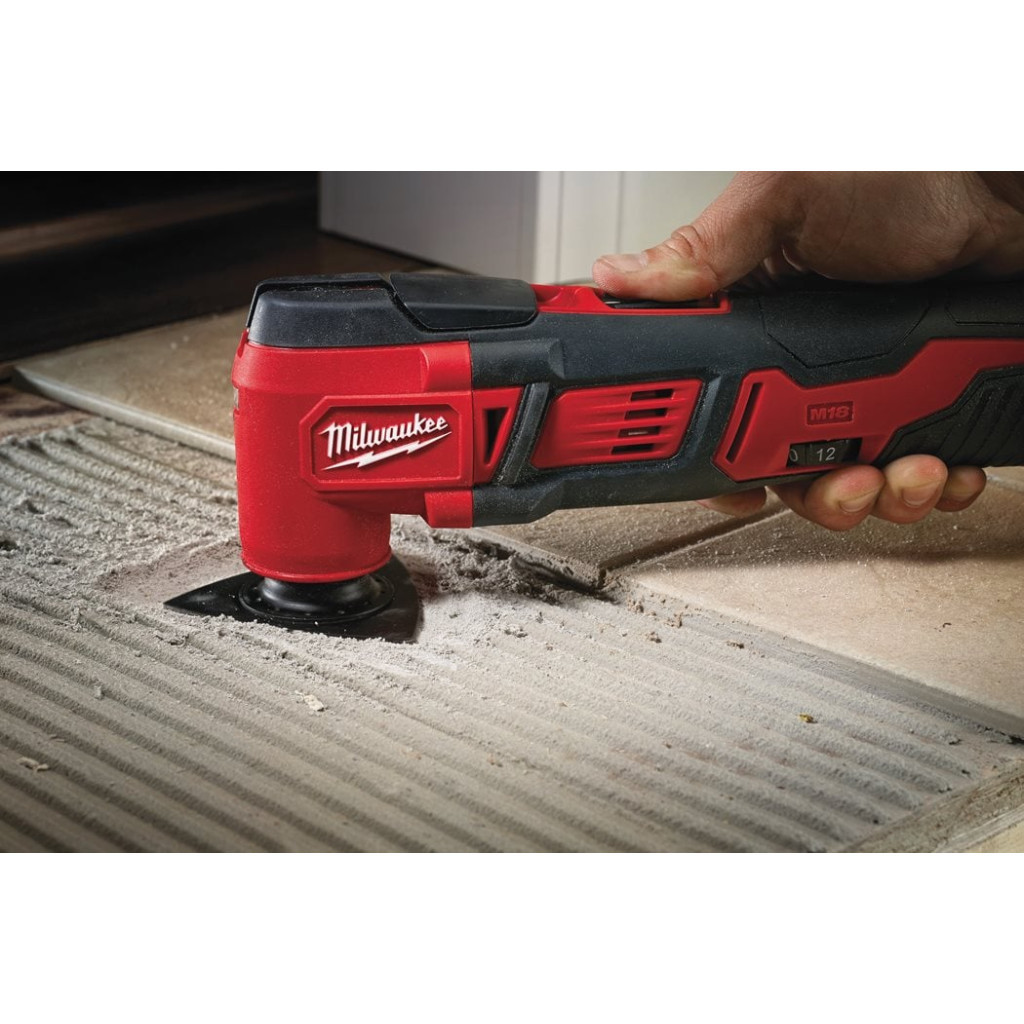 Реноватор Milwaukee M18 BMT-421C, 2Ah+4Ah, кейс (4933446210) - зображення 12