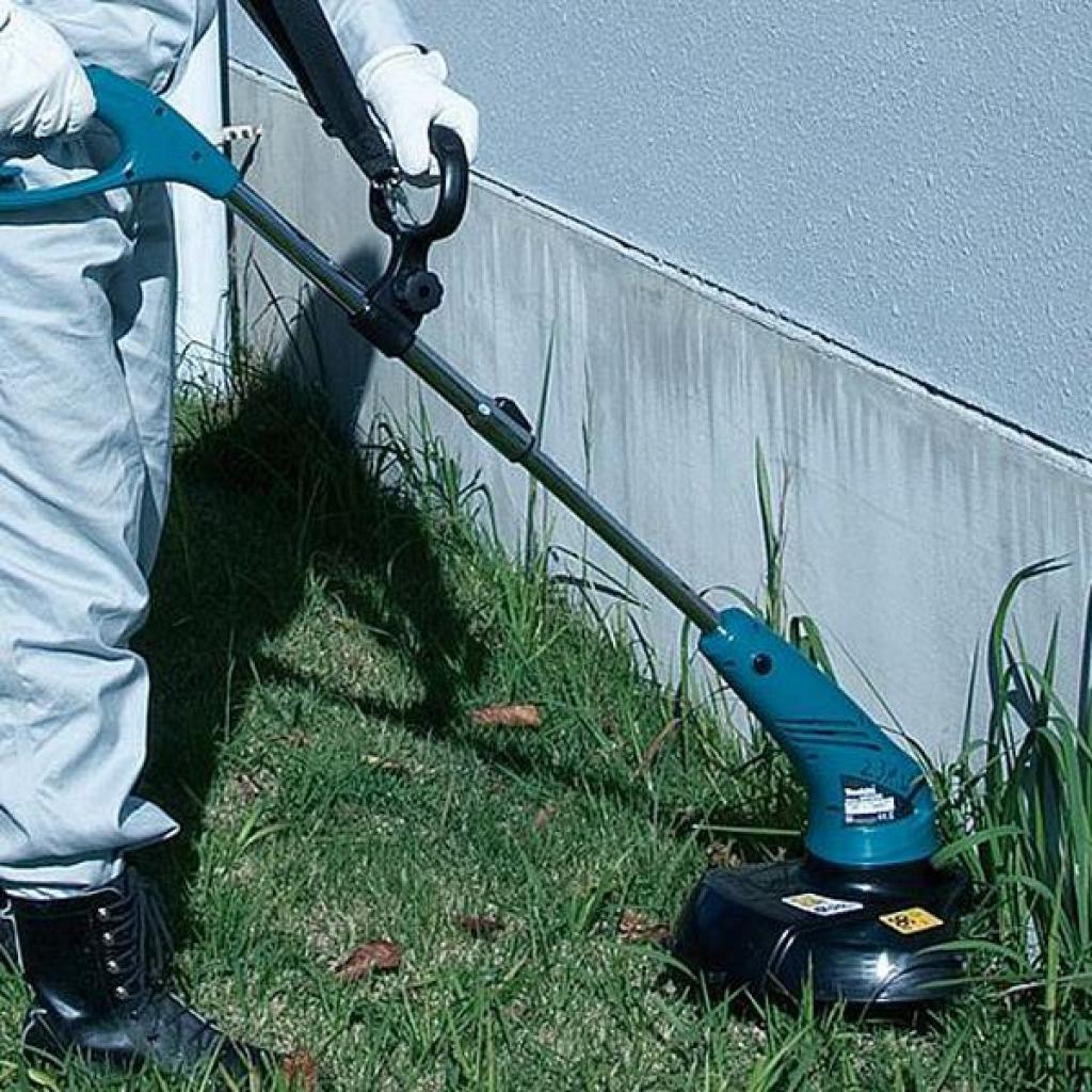 Тример садовий Makita электрический (UR3000) - зображення 6