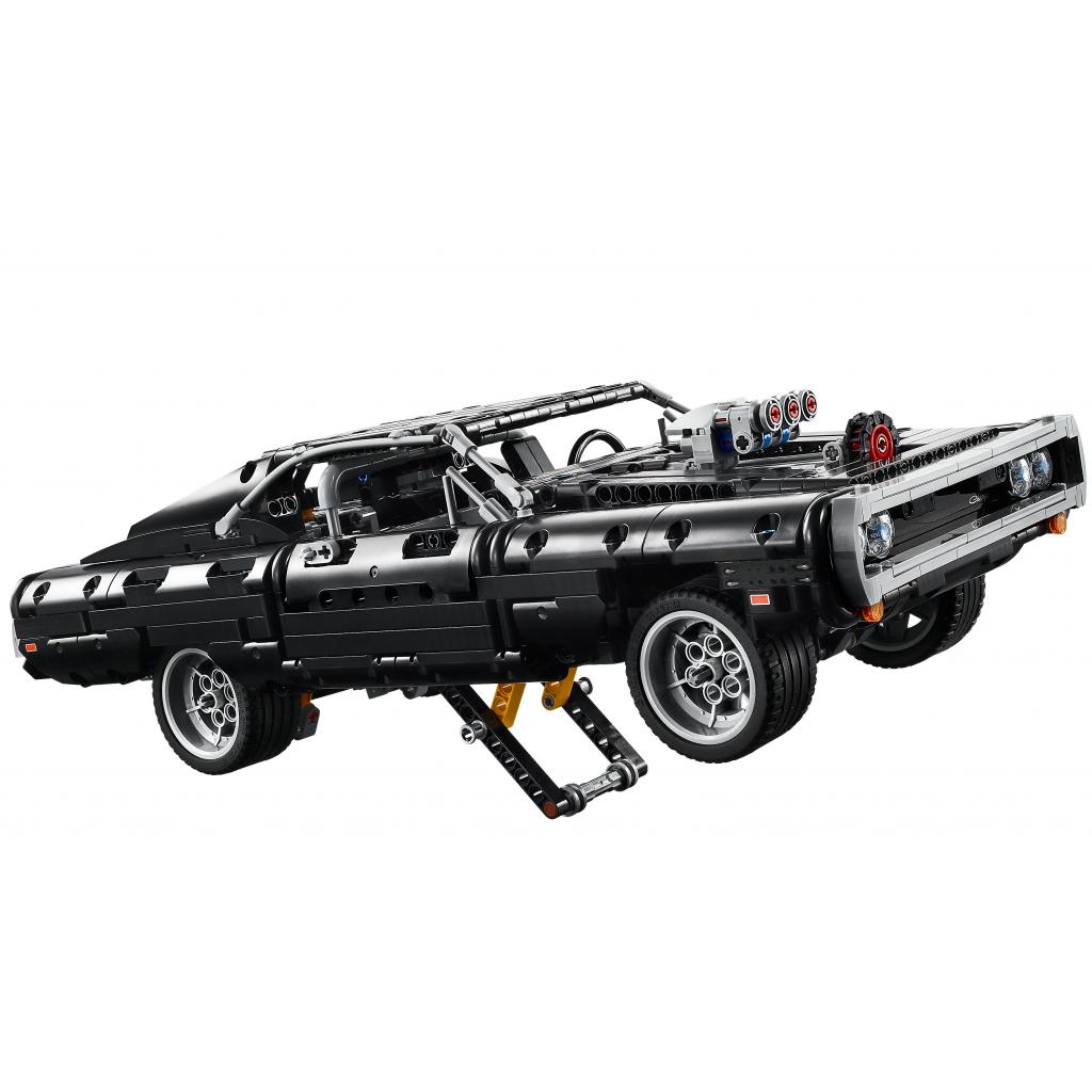 Конструктор LEGO Technic Dodge Charger Домініка Торетто 1077 деталей (42111) - зображення 4