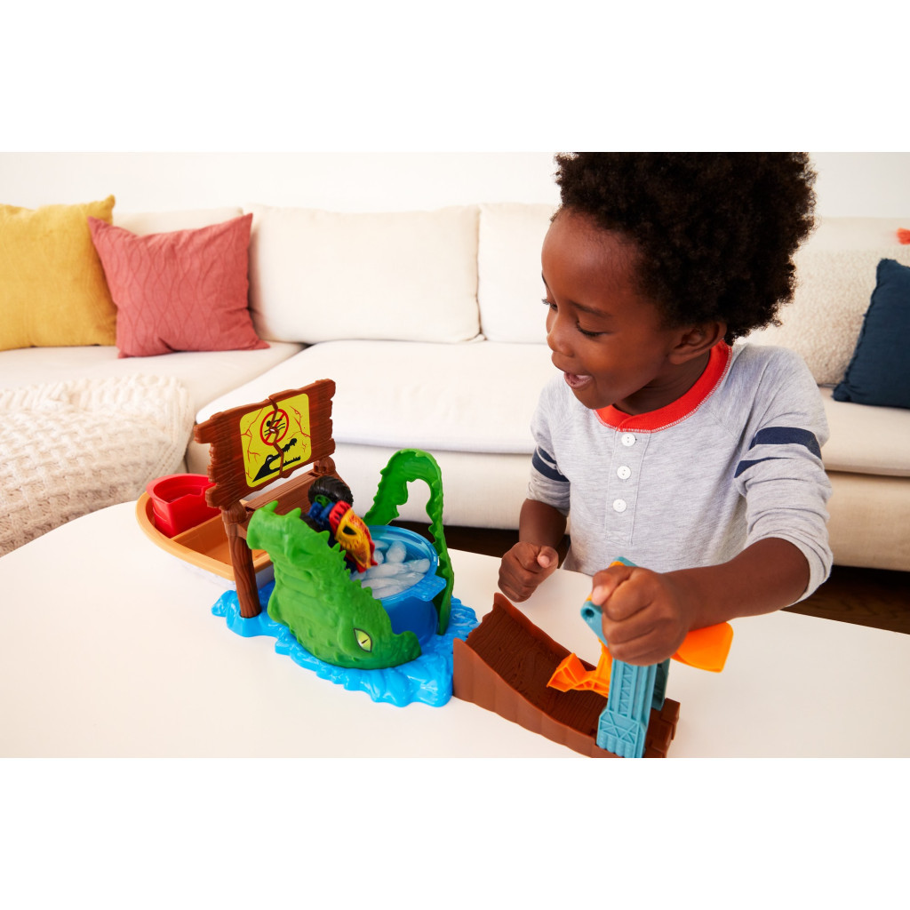 Автотрек Hot Wheels Полювання крокодила серії "Зміни колір" Monster Trucks (HGV14) - зображення 3