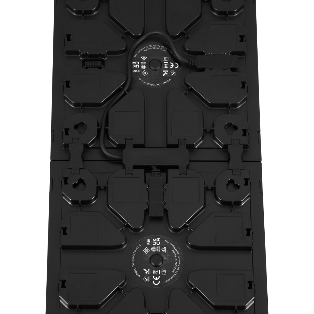 Гірлянда Twinkly Панель Smart LED Squares 1+5 RGB, Gen II, IP20, 16x16см, білий (TWQ064STW-07-BEU) - зображення 4